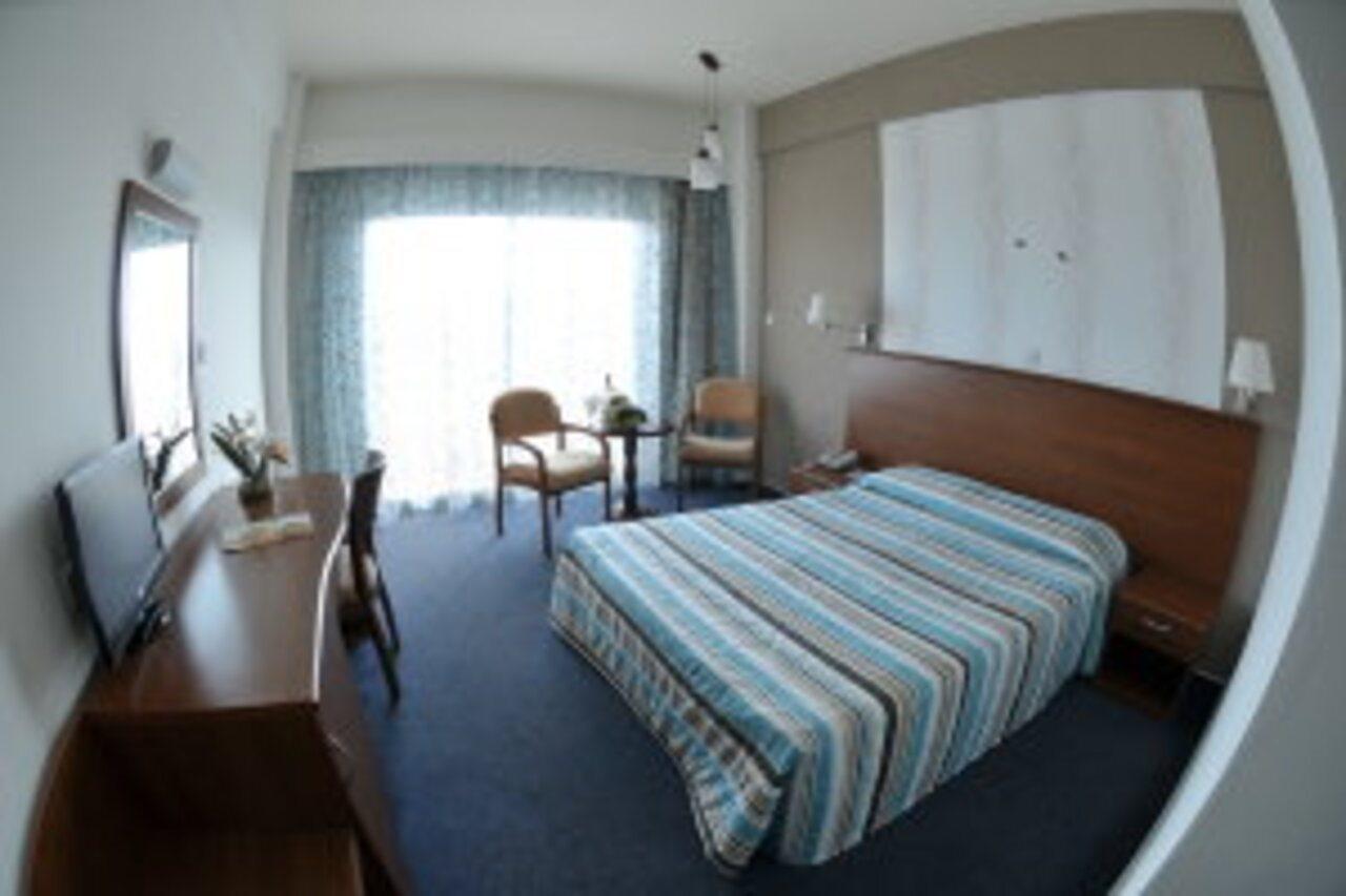 Sentido Kouzalis Beach Hotel Protaras Dış mekan fotoğraf