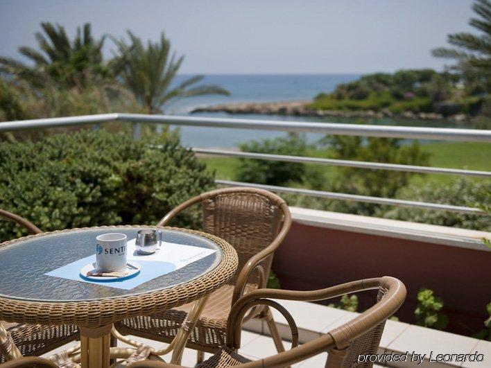 Sentido Kouzalis Beach Hotel Protaras Restoran fotoğraf