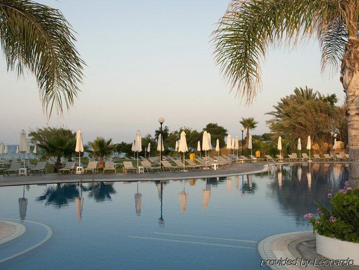 Sentido Kouzalis Beach Hotel Protaras Konforlar fotoğraf